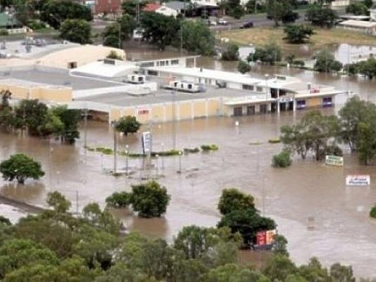 В Австралии из-за циклона Дебби без света остались 48 тысяч жителей