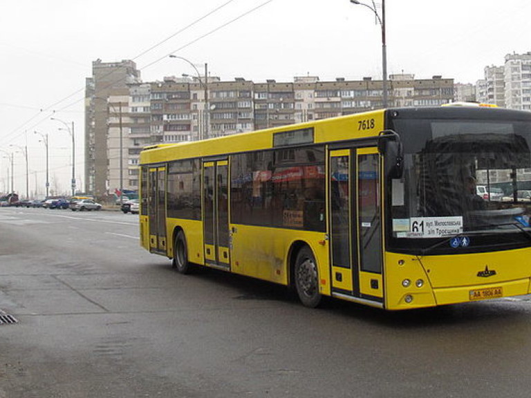 Некоторые киевские автобусы временно изменят свой маршрут из-за ярмарок