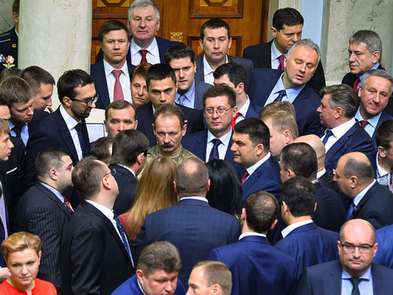 Официально: фракцию БПП возглавил представитель Президента в парламенте Артур Герасимов