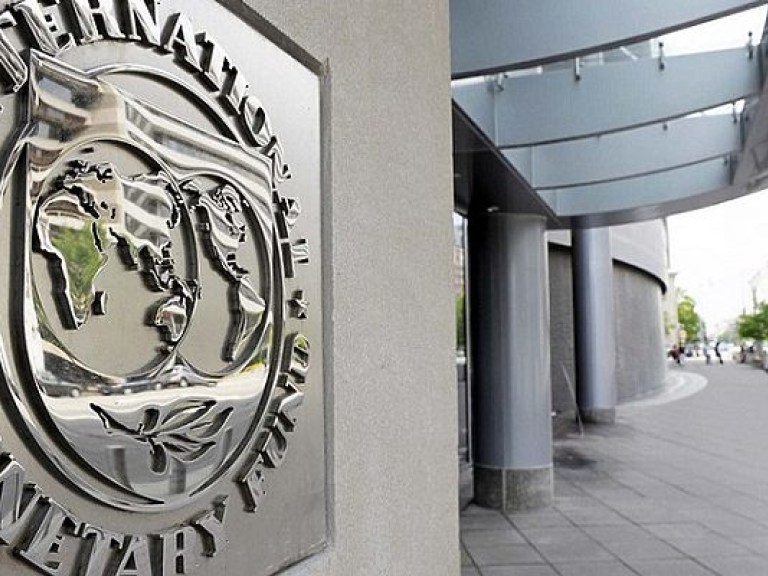 МВФ принял решение о выделении миллиардного транша Украине