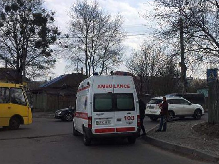 В Киеве внедорожник сбил ребенка (ФОТО)