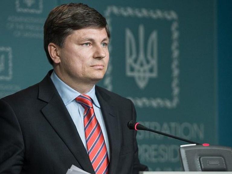 Артур Герасимов не справится с руководством БПП, но других вариантов у Порошенко не было – политолог