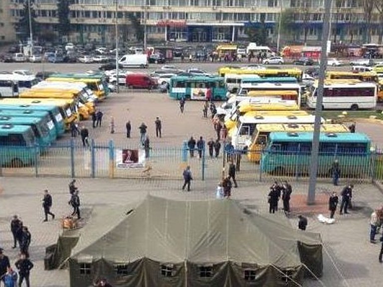 Протест маршрутчиков в Киеве демонстрирует нежелание зарабатывать деньги для предвыборной кампании &#8212; эксперт