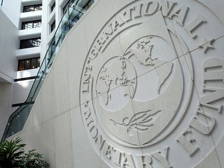 Эксперт указал на «политический» характер последнего транша МВФ
