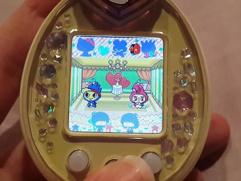 К 20-летию в Японии возобновили выпуск оригинальной версии игрушки &#171;Тамагочи&#187;