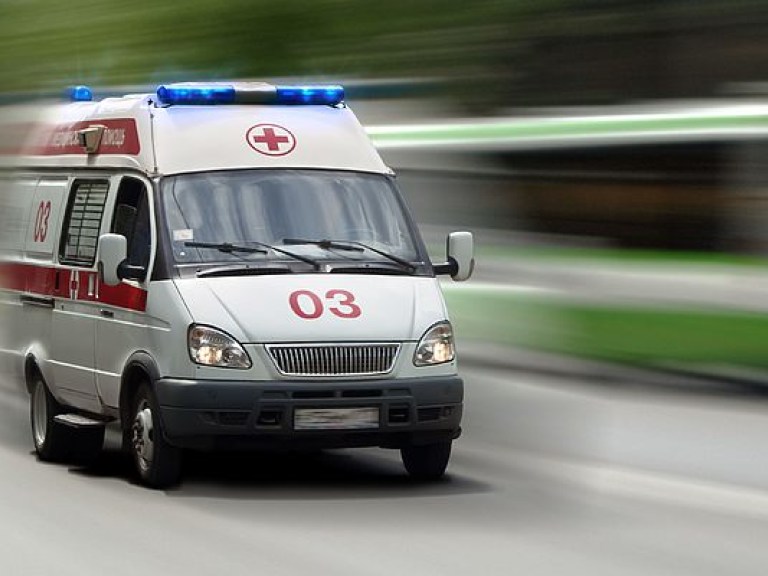 В Кременчуге 13-летнюю девочку травмировало отлетевшим от машины колесом