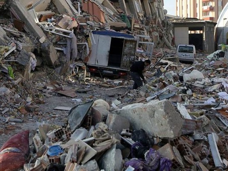 В Афганистане произошло землетрясение магнитудой 5,9 баллов