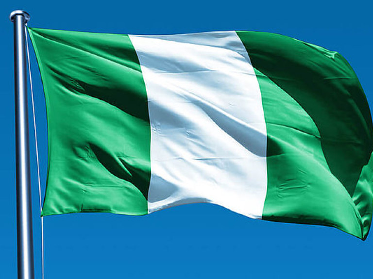В Нигерии от удара током во время просмотра футбольного матча погибли 7 фанатов