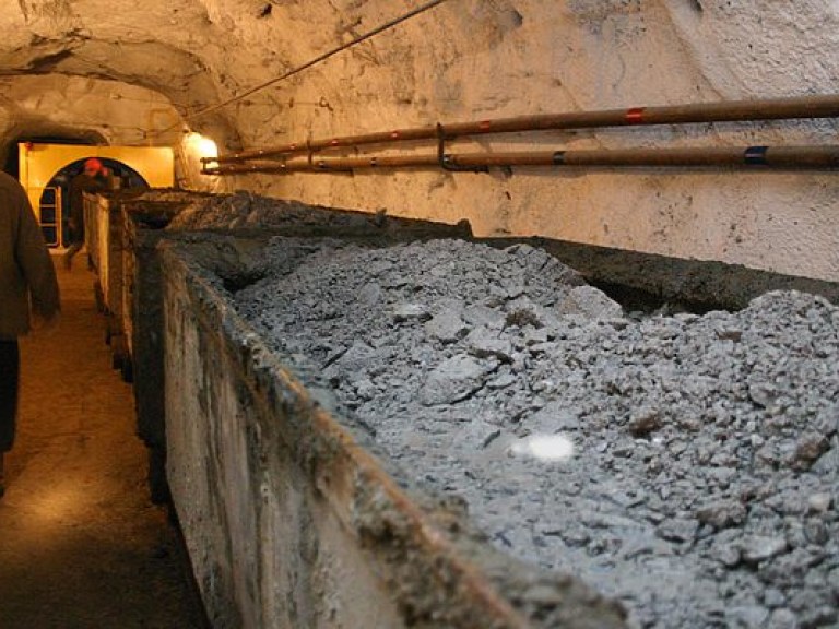 М. Волынец: «Угольные шахты можно приватизировать за одну гривну и сдать оборудование на металлолом»