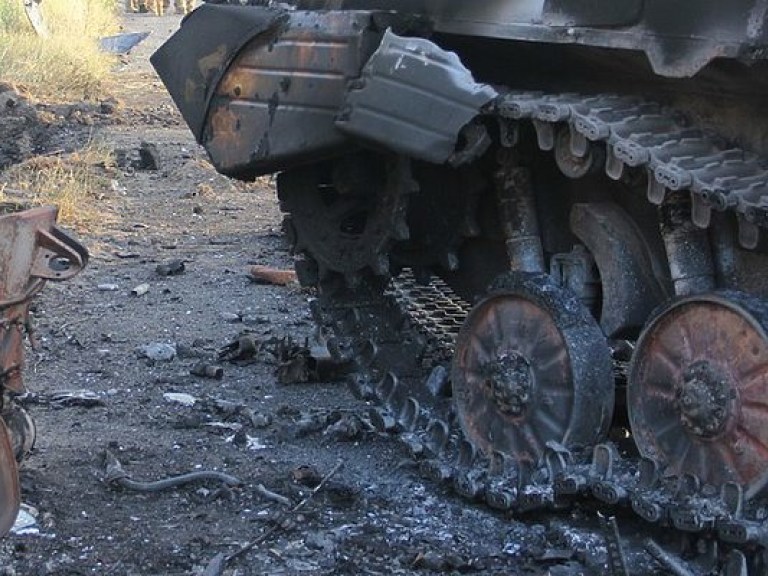 В результате минометного обстрела в Авдеевке погиб украинский военный
