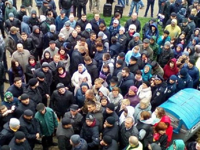 В Тернополе сорвали заседание горсовета (ФОТО, ВИДЕО)