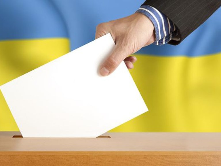В Украине проходят выборы в 47 объединенных общинах