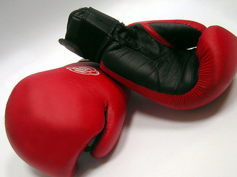 Южноафриканский боксер умер после поражения в поединке нокаутом