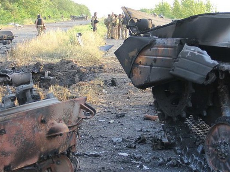 За сутки в зоне АТО 55 раз обстреляли позиции украинских военных