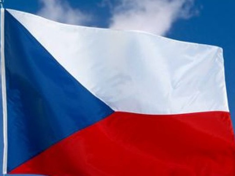 Премьер Чехии объявил о готовящейся отставке правительства из-за скандала вокруг вице-премьера