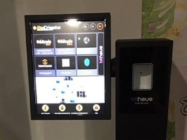 В Украине открыли первый биткоин-банкомат (ФОТО)