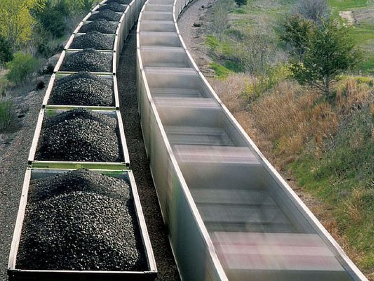 Украина увеличила валютные расходы на импорт угля на 66%
