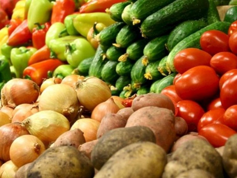 Молодые овощи в мае будут на 30-40% дороже прошлого урожая &#8212; эксперт