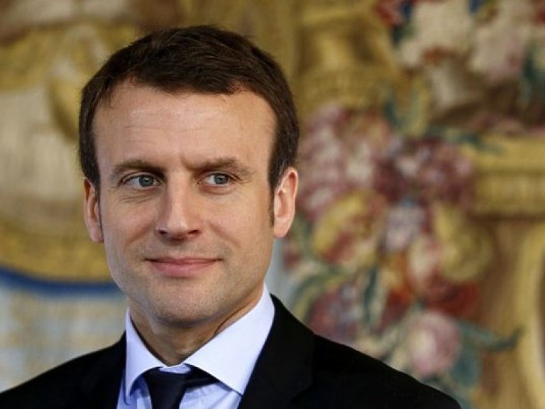 Макрон вступит в должность президента Франции 14 мая