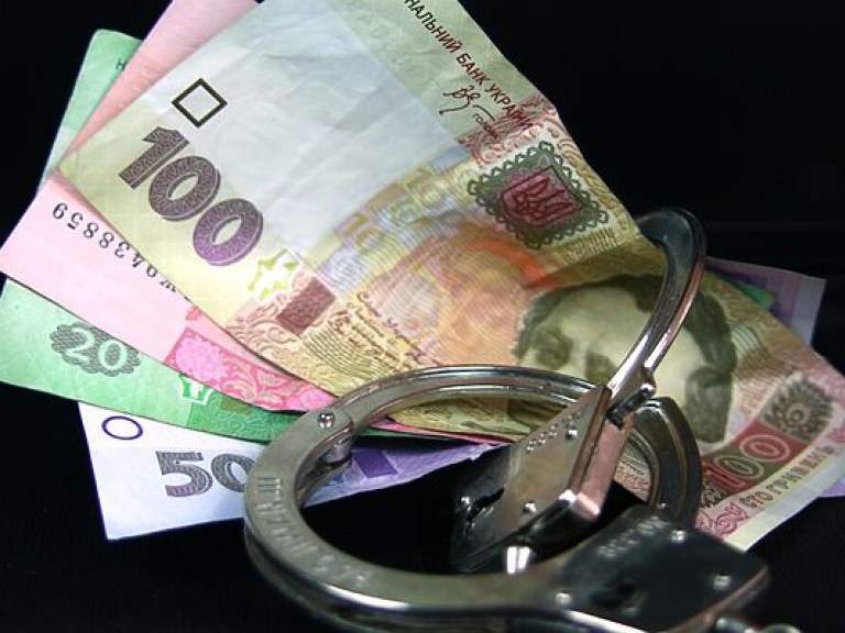Сержанта полиции Киевской области поймали на взятке в 5000 гривен
