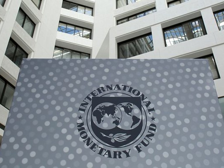 МВФ выступил против повышения пенсий в Украине &#8212; СМИ