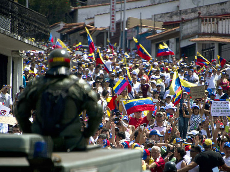 В Венесуэле в ходе вчерашних акций протеста погибло два человека
