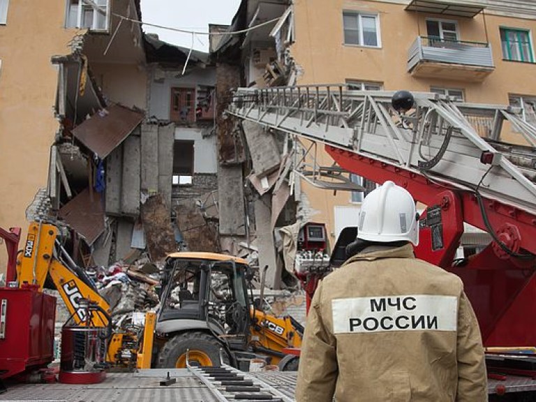 Количество жертв в обрушенном доме в Волгограде возросло до четырех