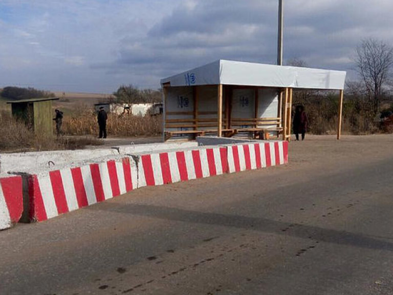 Пропуск через КПВВ «Гнутово» в Донецкой области не работал около 5 часов