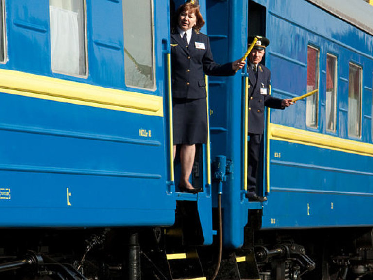 К Троице «Укрзализныця» запустит дополнительный поезд Николаев-Киев