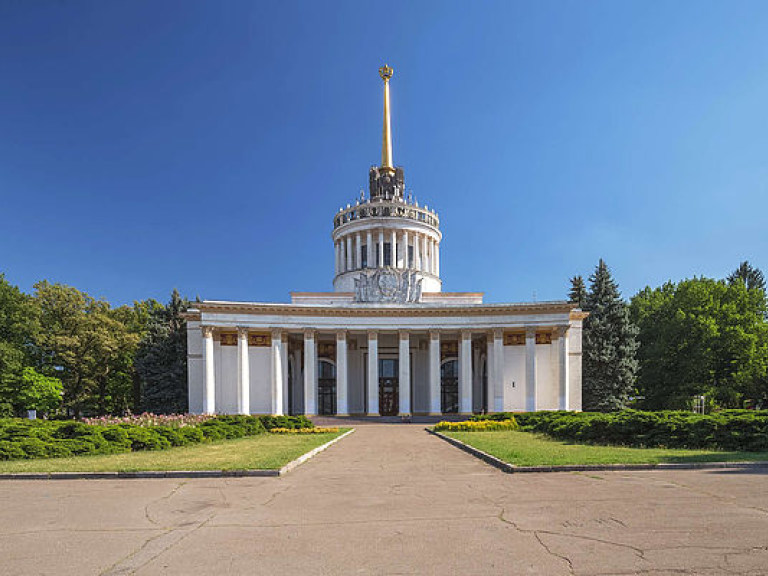 На ВДНХ в Киеве создают Музей монументальной пропаганды
