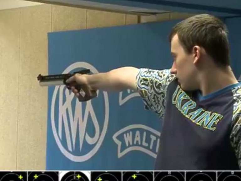 Украинский стрелок Коростылев победил на Кубке мира, установив мировой рекорд (ФОТО)