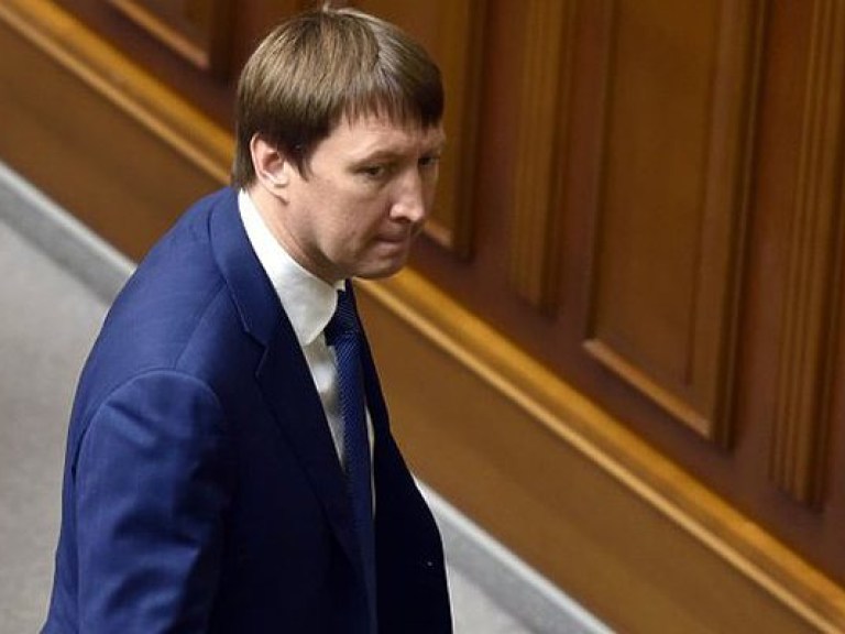 Депутат назвал причины отставки Кутового