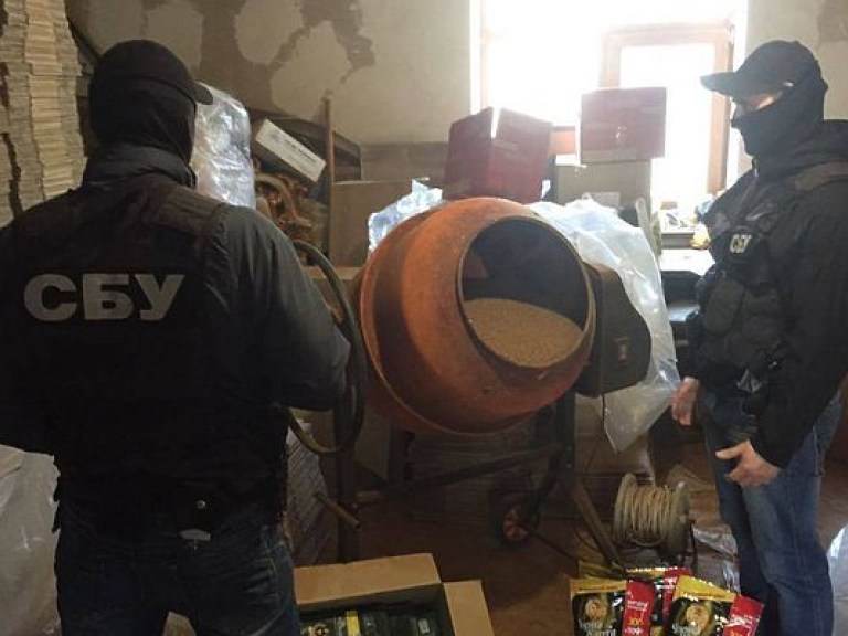 В Киевской области задержали 10 тонн контрабандного кофе (ФОТО)