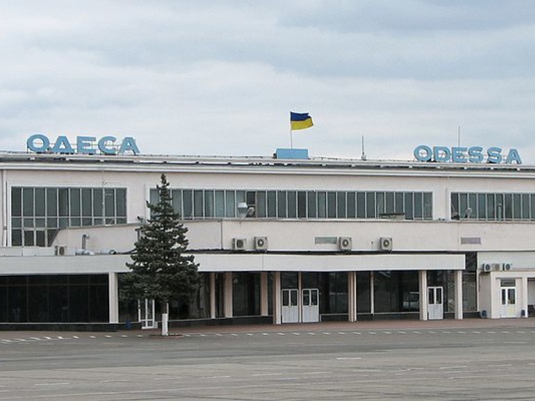 Против директора аэропорта Одессы открыли дело из-за фиктивной уборки снега стоимостью 2 миллиона гривен