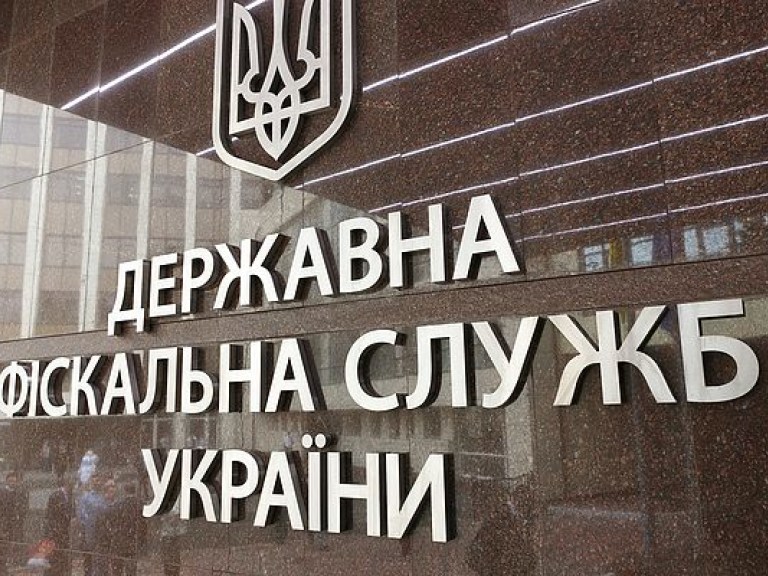 Киевское предприятие за счет налоговых махинаций уклонилось от уплаты 14,7 миллиона гривен НДС