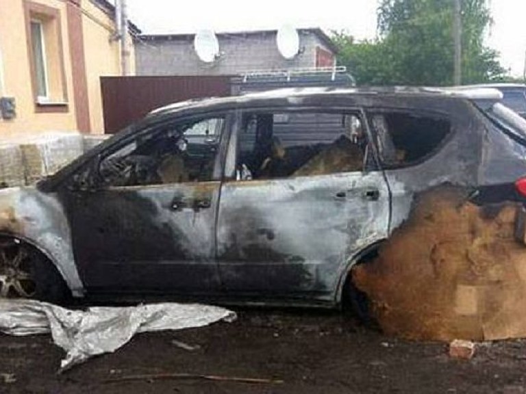 В Харьковской области сгорели два автомобиля (ФОТО)