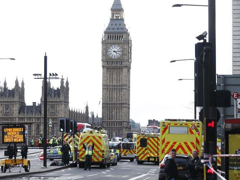 Количество жертв теракта в Лондоне увеличилось до 7 человек