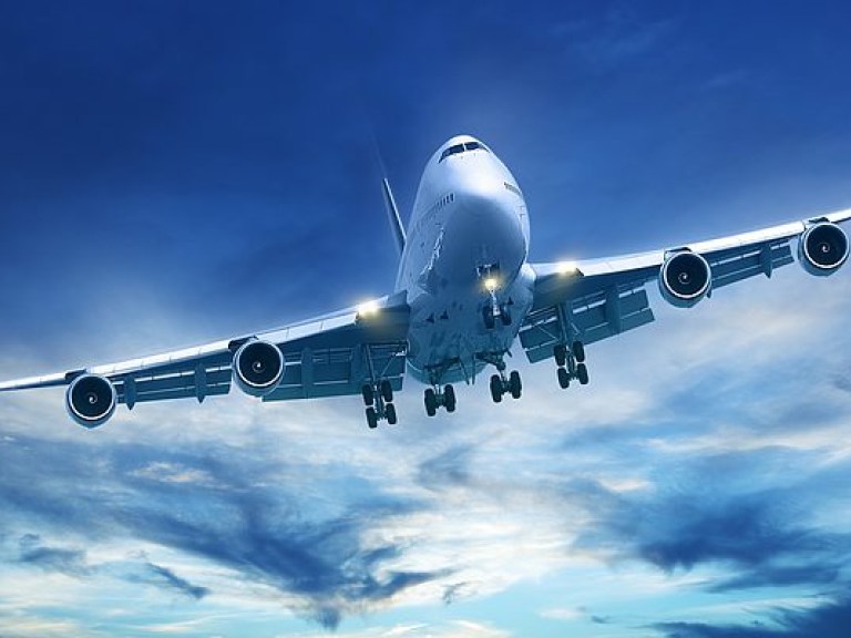 В Австралии эвакуировали самолет после записки с угрозами
