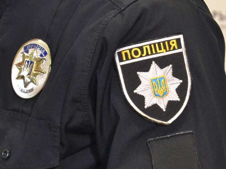 Депутаты в Николаеве устроили жестокую драку с участием боксера (ВИДЕО)