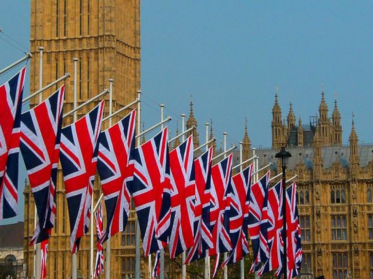 Политолог предрек новые досрочные выборы в Великобритании