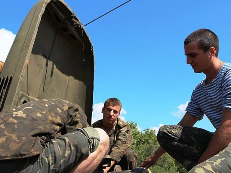 Сразу в нескольких регионах Украины прошли тактические учения десантников  (ВИДЕО)