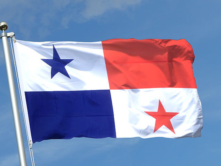 Панама разорвала дипломатические отношения с Тайванем