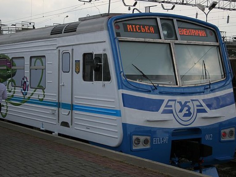 В Киеве временно отменят рейсы городской электрички между Петровкой и Троещиной