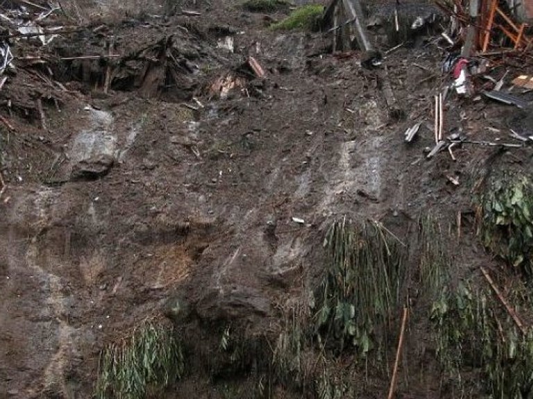 Гигантский оползень в Гватемале: 11 погибших
