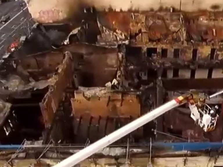 Владельца сгоревшего здания на Крещатике обяжут восстановить поврежденный памятник &#8212; КГГА