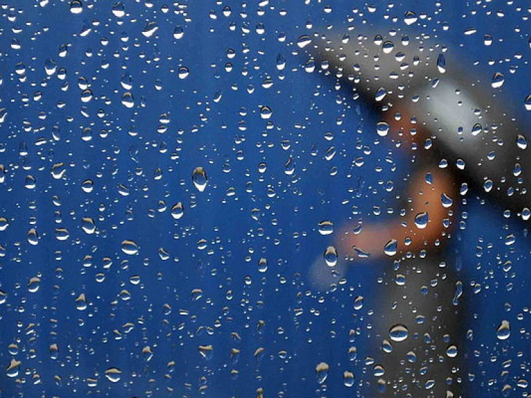 Синоптик: Сегодня «датский» циклон  принесет в Украину дожди и грозы (КАРТА)