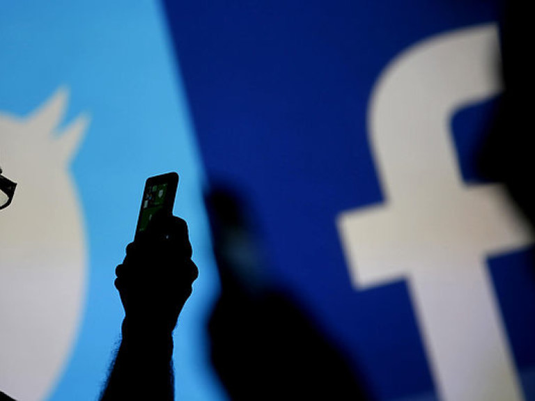 В Facebook начали тестировать запрет на скачивание чужих фотографий