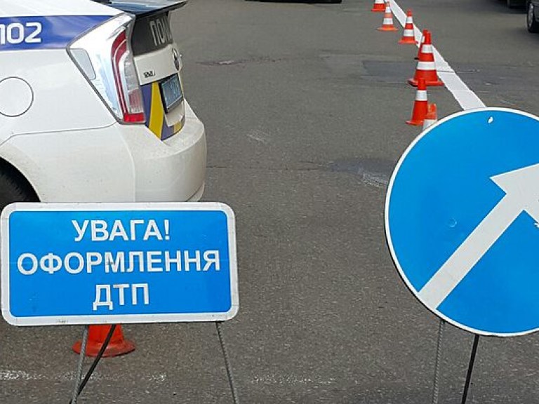 Под Киевом столкнулись и загорелись два автомобиля: погибли три человека, в том числе депутат облсовета (ФОТО)