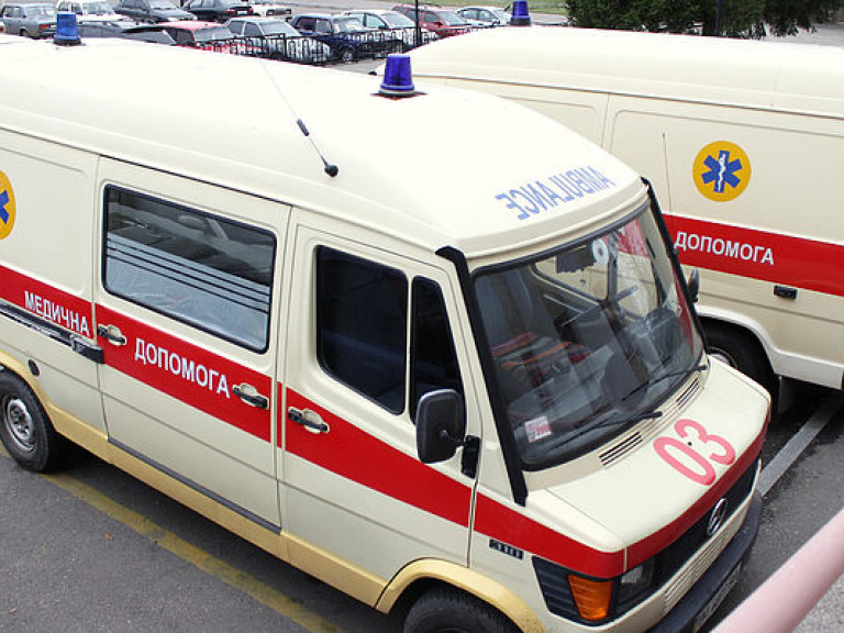 В Запорожской области  мужчина получил ранения, разбирая боеприпас