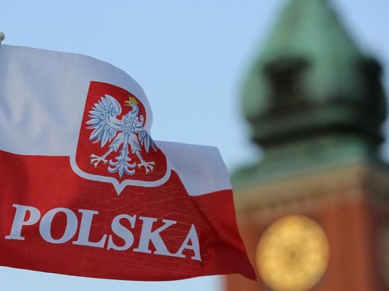 Евродепутат сообщил о количестве принятых Польшей украинцев